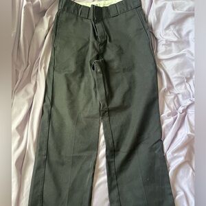 Never worn before Dickies 874’s. size small in men’s.